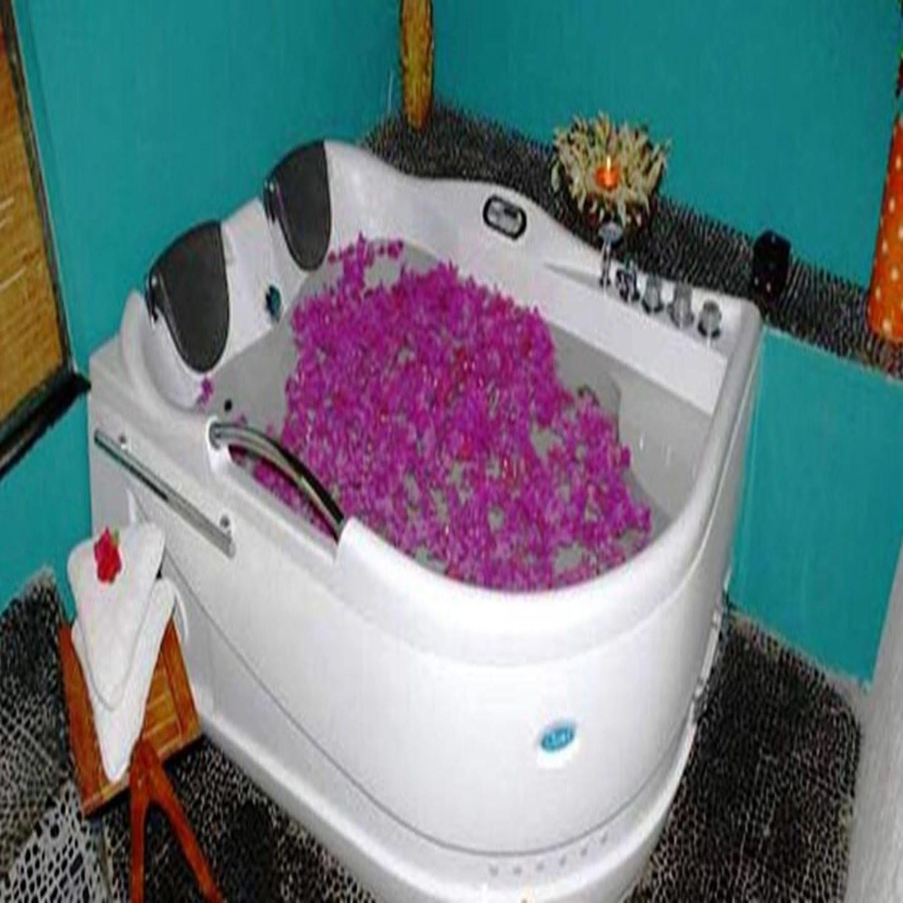Sahil Sarovar Portico Lonavala Exteriör bild